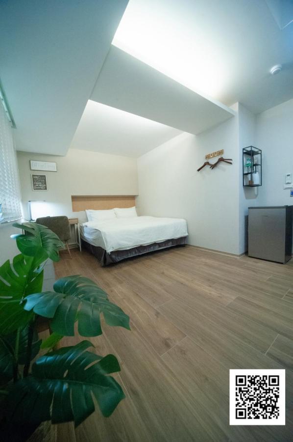 Bed and Breakfast 虎尾小9窩-採自助式入住 Huwei Zewnętrze zdjęcie