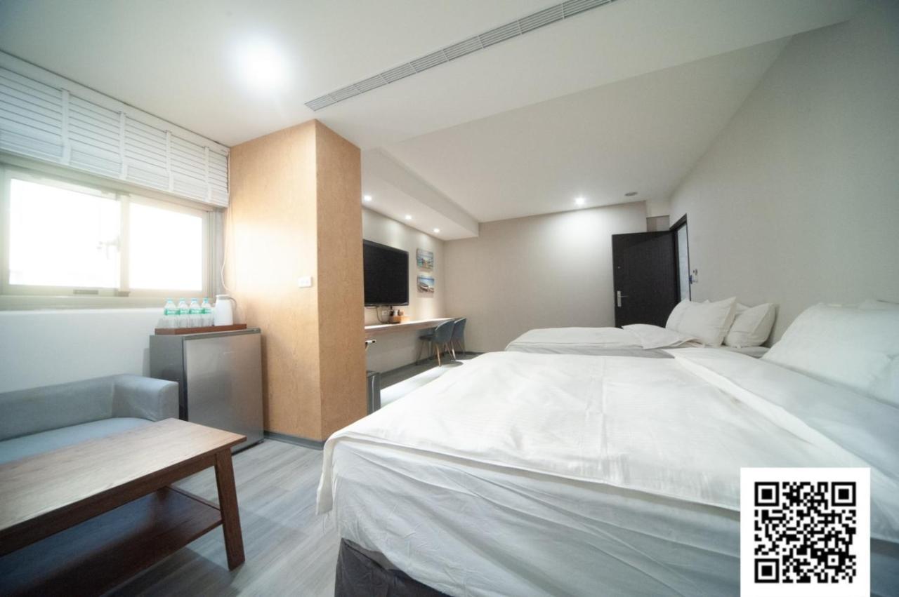 Bed and Breakfast 虎尾小9窩-採自助式入住 Huwei Zewnętrze zdjęcie